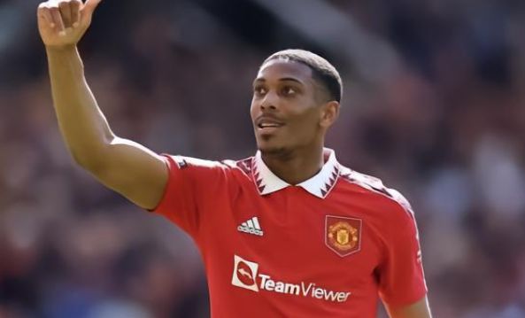 让曼联球迷 让曼联球迷